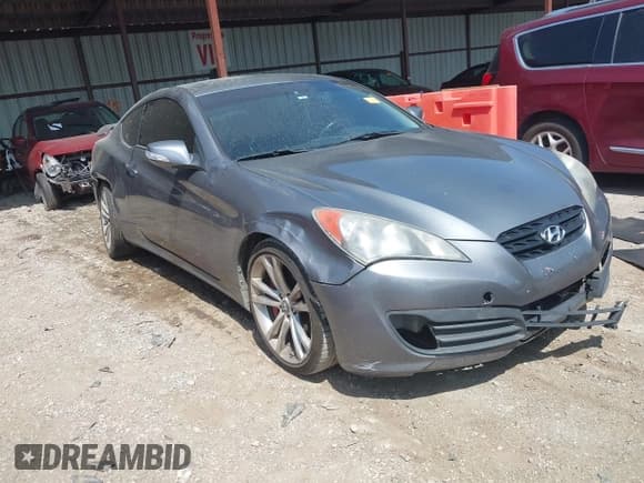 ✅ 2010 Hyundai Genesis Coupe Track • VIN: KMHHU6KHXAU004110 • Lot: 42754734. Wystawiony na IAAI z przebiegiem 176 668 mil. Bezpłatny archiwum sprzedaży aukcyjnych z USA i szczegółowy raport historii pojazdu na DreamBid. Zdjęcie 1.
