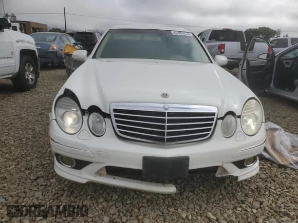 ✅ 2009 Mercedes-Benz E 350 Luxury • VIN: WDBUF56X49B430292 • Lot: 82463275. Listed on Copart with 175,016 mi. Free auction sales archive from the USA and detailed vehicle history report at DreamBid. Image 5.