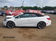 ✅ 2019 Buick Cascada Premium • VIN: W04WH3N50KG335921 • Лот: 42712678. Опубликован ранее на IAAI с пробегом 49 431 миль. Бесплатный доступ к архиву аукционных продаж из США и подробный отчёт об истории автомобиля на DreamBid. Изображение 14.