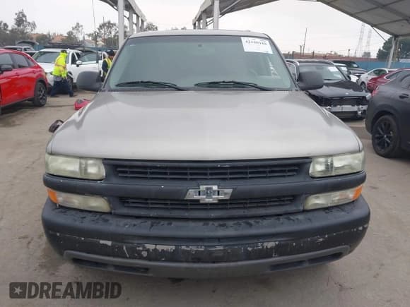 ✅ 2003 Chevrolet Tahoe LS • VIN: 1GNEC13VX3R280897 • Lot: 42160188. Listed on IAAI with 208,742 mi. Free auction sales archive from the USA and detailed vehicle history report at DreamBid. Image 12.