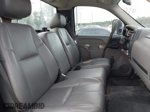 ✅ 2013 Chevrolet Silverado 2500HD Work Truck • VIN: 1GC0CVCG3DF245777 • Lot: 43655870. Listed on IAAI with 288,855 mi. Free auction sales archive from the USA and detailed vehicle history report at DreamBid. Image 8.
