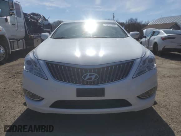 2013 Hyundai Azera z VIN KMHFG4JG2DA250554, wystawiony jako Copart lot #48107855 z przebiegiem 137 427 mil mil oraz Szkoda całkowita • Salvage title. Historia ofert i sprzedaży dostępna na DreamBid. Obrazek 5.