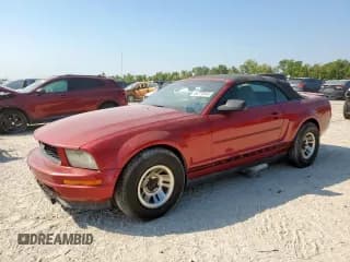 ✅ 2007 Ford Mustang Deluxe • VIN: 1ZVFT84N475201223 • Lot: 84776545. Listed on Copart with 160,598 mi. Free auction sales archive from the USA and detailed vehicle history report at DreamBid. Image 1.