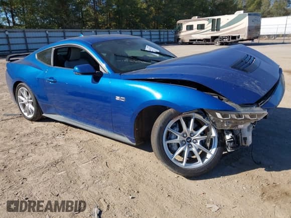 ✅ 2024 Ford Mustang GT Premium • VIN: 1FA6P8CF5R5400324 • Lot: 43446735. Listed on IAAI with 14,391 mi. Free auction sales archive from the USA and detailed vehicle history report at DreamBid. Image 1.