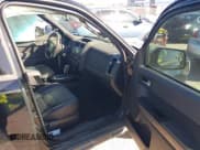 ✅ 2012 Ford Escape Limited • VIN: 1FMCU0EG0CKB41405 • Lot: 43564244. Wystawiony na IAAI z przebiegiem 168 477 mil. Bezpłatny archiwum sprzedaży aukcyjnych z USA i szczegółowy raport historii pojazdu na DreamBid. Zdjęcie 5.