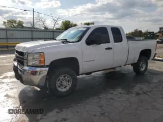 ✅ 2007 Chevrolet Silverado 2500HD Work Truck • VIN: 1GCHC29K77E587336 • Лот: 71657525. Опубликован ранее на Copart с пробегом 236 018 миль. Бесплатный доступ к архиву аукционных продаж из США и подробный отчёт об истории автомобиля на DreamBid. Изображение 1.