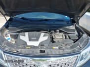 ✅ 2014 Kia Sorento SX Limited • VIN: 5XYKW4A70EG499832 • Lot: 43204101. Listed on IAAI with 158,890 mi. Free auction sales archive from the USA and detailed vehicle history report at DreamBid. Image 10.