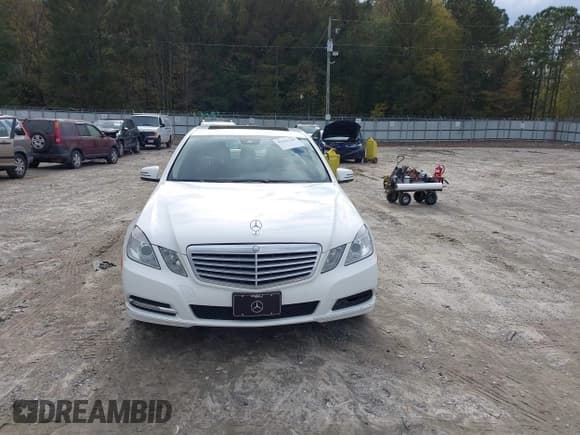 ✅ 2013 Mercedes-Benz E 350 Sport • VIN: WDDHF8JB3DA672088 • Lot: 43581128. Listed on IAAI with 138,824 mi. Free auction sales archive from the USA and detailed vehicle history report at DreamBid. Image 12.