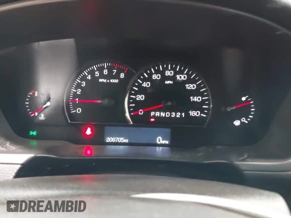 ✅ 2010 Cadillac DTS 1SA • VIN: 1G6KA5EY7AU124491 • Lot: 43310882. Listed on IAAI with 208,705 mi. Free auction sales archive from the USA and detailed vehicle history report at DreamBid. Image 7.