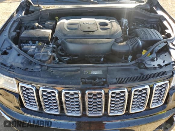 ✅ 2018 Jeep Grand Cherokee High Altitude • VIN: 1C4RJFCG5JC401527 • Lot: 87218205. Wystawiony na Copart z przebiegiem 91 764 mil. Bezpłatny archiwum sprzedaży aukcyjnych z USA i szczegółowy raport historii pojazdu na DreamBid. Zdjęcie 11.