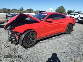 ✅ 2021 Ford Mustang GT Premium • VIN: 1FA6P8CF8M5115559 • Lot: 86797525. Wystawiony na Copart z przebiegiem 139 638 mil. Bezpłatny archiwum sprzedaży aukcyjnych z USA i szczegółowy raport historii pojazdu na DreamBid. Zdjęcie 1.