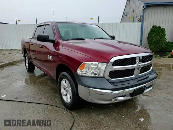 2018 Ram 1500 Express z VIN 1C6RR7KG2JS142685, wystawiony jako Copart lot #52953745 z przebiegiem 192 813 mil mil oraz Nie do naprawy • Non repairable. Historia ofert i sprzedaży dostępna na DreamBid. Obrazek 13.