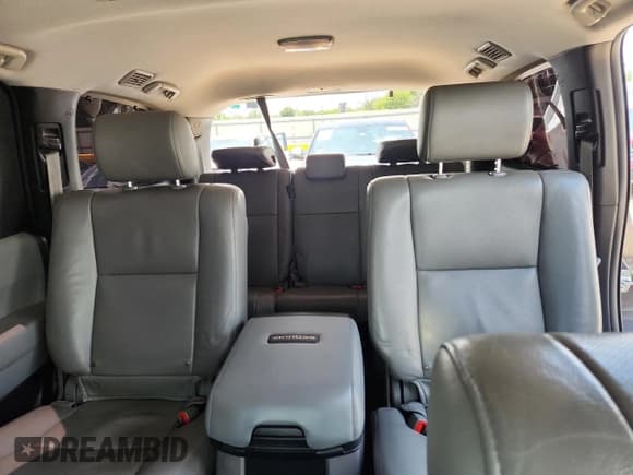 ✅ 2012 Toyota Sequoia Platinum • VIN: 5TDDW5G16CS071698 • Lot: 59729575. Listed on Copart with 215,512 mi. Free auction sales archive from the USA and detailed vehicle history report at DreamBid. Image 10.