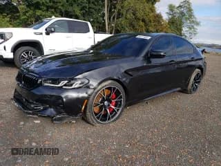 ✅ 2023 BMW M5 • VIN: WBS83CH00PCL23031 • Lot: 85817685. Wystawiony na Copart z przebiegiem 9 023 mil. Bezpłatny archiwum sprzedaży aukcyjnych z USA i szczegółowy raport historii pojazdu na DreamBid. Zdjęcie 1.
