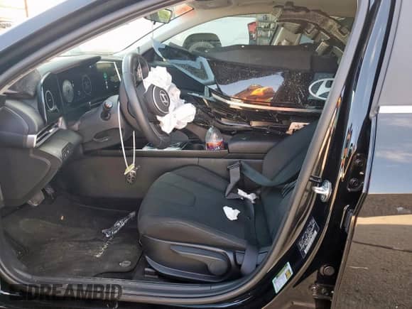 2024 Hyundai Elantra SEL with VIN KMHLS4DG4RU827846, listed as a Copart auction lot 84236365 with 7,254 mi miles and Clean title. Bid and sale history available at DreamBid. Image 7.