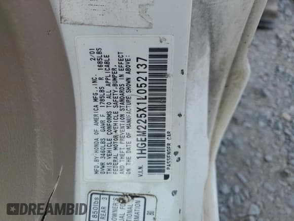 ✅ 2001 Honda Civic LX • VIN: 1HGEM225X1L052137 • Lot: 70316625. Wystawiony na Copart z przebiegiem 131 399 mil. Bezpłatny archiwum sprzedaży aukcyjnych z USA i szczegółowy raport historii pojazdu na DreamBid. Zdjęcie 12.