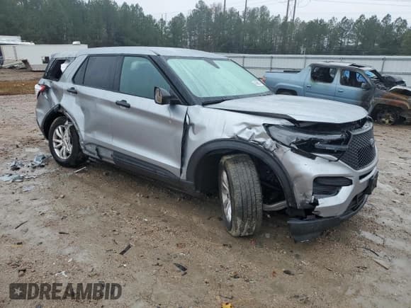 ✅ 2023 Ford Police Interceptor Utility • VIN: 1FM5K8AC8PGB37966 • Lot: 84690924. Listed on Copart with Not provided. Free auction sales archive from the USA and detailed vehicle history report at DreamBid. Image 4.