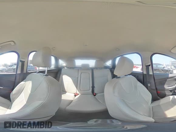 ✅ 2015 Ford Focus Titanium • VIN: 1FADP3N23FL274959 • Lot: 71277115. Wystawiony na Copart z przebiegiem 179 632 mil. Bezpłatny archiwum sprzedaży aukcyjnych z USA i szczegółowy raport historii pojazdu na DreamBid. Zdjęcie 15.