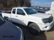 ✅ 2011 Toyota Tacoma • VIN: 5TFUX4EN2BX005073 • Lot: 43892796. Listed on IAAI with 156,325 mi. Free auction sales archive from the USA and detailed vehicle history report at DreamBid. Image 13.