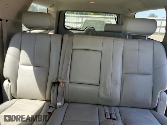 ✅ 2010 GMC Yukon XL SLT • VIN: 1GKUKKE31AR159850 • Lot: 67509545. Listed on Copart with 128,666 mi. Free auction sales archive from the USA and detailed vehicle history report at DreamBid. Image 10.