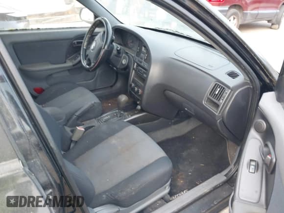 ✅ 2005 Hyundai Elantra GLS • VIN: KMHDN56D25U177803 • Lot: 41737872. Wystawiony na IAAI z przebiegiem 189 693 mil. Bezpłatny archiwum sprzedaży aukcyjnych z USA i szczegółowy raport historii pojazdu na DreamBid. Zdjęcie 5.