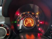 ✅ 2013 FIAT 500 Abarth • VIN: 3C3CFFFH9DT664970 • Лот: 84059114. Опубликован ранее на Copart с пробегом 121 312 миль. Бесплатный доступ к архиву аукционных продаж из США и подробный отчёт об истории автомобиля на DreamBid. Изображение 9.