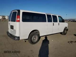 2012 Chevrolet Express Passenger 1LT с VIN 1GAZG1FA6C1128811, выставлен на аукционе Copart как лот 89376155 с пробегом 165 888 миль миль и Списание • Salvage title. История ставок и продаж доступна на DreamBid. Изображение 3.