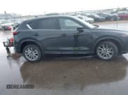 ✅ 2024 Mazda CX-5 S Premium • VIN: JM3KFBDL3R0444145 • Лот: 42297028. Опубликован ранее на IAAI с пробегом 22 665 миль. Бесплатный доступ к архиву аукционных продаж из США и подробный отчёт об истории автомобиля на DreamBid. Изображение 13.