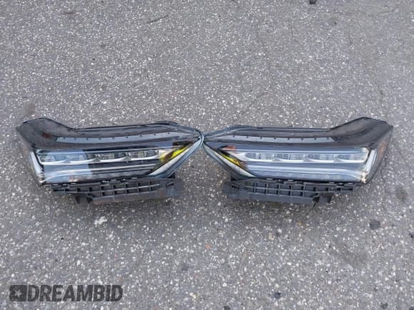 ✅ 2022 Acura MDX • VIN: 5J8YE1H34NL028240 • Lot: 42497925. Wystawiony na IAAI z przebiegiem 40 732 mil. Bezpłatny archiwum sprzedaży aukcyjnych z USA i szczegółowy raport historii pojazdu na DreamBid. Zdjęcie 12.