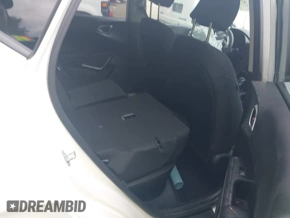 ✅ 2021 Kia Soul LX • VIN: KNDJ23AU9M7146752 • Lot: 42748933. Wystawiony na IAAI z przebiegiem 75 103 mil. Bezpłatny archiwum sprzedaży aukcyjnych z USA i szczegółowy raport historii pojazdu na DreamBid. Zdjęcie 8.