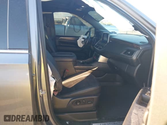 ✅ 2022 Chevrolet Tahoe LT • VIN: 1GNSKNKD4NR268950 • Lot: 43358518. Listed on IAAI with 40,387 mi. Free auction sales archive from the USA and detailed vehicle history report at DreamBid. Image 5.