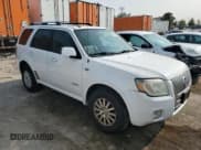 ✅ 2008 Mercury Mariner Premier • VIN: 4M2CU97158KJ13733 • Lot: 70914064. Wystawiony na Copart z przebiegiem 189 301 mil. Bezpłatny archiwum sprzedaży aukcyjnych z USA i szczegółowy raport historii pojazdu na DreamBid. Zdjęcie 4.