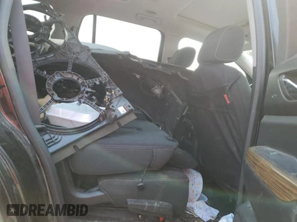 ✅ 2017 GMC Acadia SLE • VIN: 1GKKNSLS0HZ323463 • Lot: 65687185. Wystawiony na Copart z przebiegiem Nie podano. Bezpłatny archiwum sprzedaży aukcyjnych z USA i szczegółowy raport historii pojazdu na DreamBid. Zdjęcie 11.