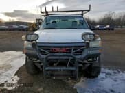 ✅ 2005 GMC Sierra 2500HD Work Truck • VIN: 1GTHK24U15E149145 • Lot: 95431825. Listed on Copart with 238,637 mi. Free auction sales archive from the USA and detailed vehicle history report at DreamBid. Image 5.