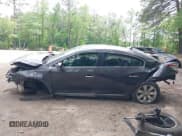 ✅ 2013 Buick LaCrosse Leather • VIN: 1G4GC5E31DF123570 • Lot: 42222947. Wystawiony na IAAI z przebiegiem 122 462 mil. Bezpłatny archiwum sprzedaży aukcyjnych z USA i szczegółowy raport historii pojazdu na DreamBid. Zdjęcie 15.