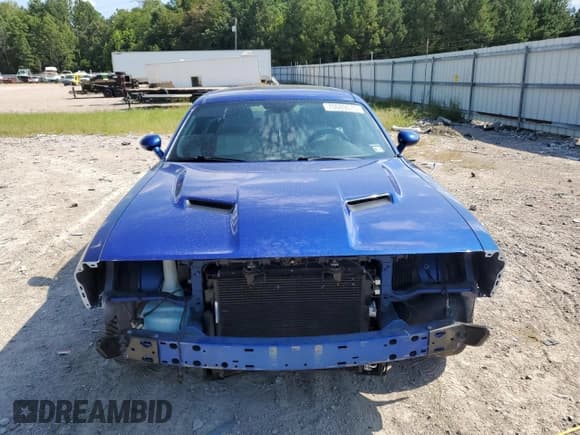 ✅ 2018 Dodge Challenger SXT Plus • VIN: 2C3CDZAG8JH270743 • Lot: 70089075. Wystawiony na Copart z przebiegiem 179 384 mil. Bezpłatny archiwum sprzedaży aukcyjnych z USA i szczegółowy raport historii pojazdu na DreamBid. Zdjęcie 5.