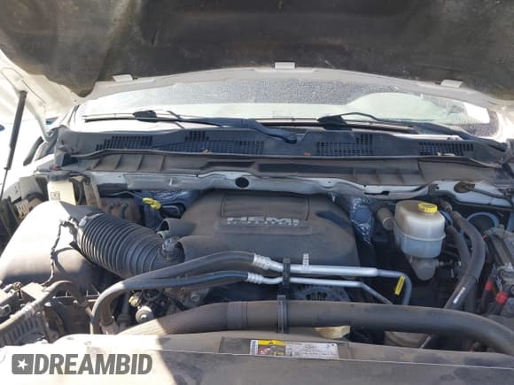 ✅ 2015 Ram 2500 Tradesman • VIN: 3C6UR5CJ8FG529510 • Lot: 41708937. Wystawiony na IAAI z przebiegiem 111 404 mil. Bezpłatny archiwum sprzedaży aukcyjnych z USA i szczegółowy raport historii pojazdu na DreamBid. Zdjęcie 10.