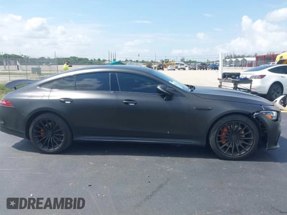 ✅ 2020 Mercedes-Benz AMG GT 53 • VIN: WDD7X6BB4LA015388 • Лот: 42366316. Опубликован ранее на IAAI с пробегом 32 601 миль. Бесплатный доступ к архиву аукционных продаж из США и подробный отчёт об истории автомобиля на DreamBid. Изображение 14.