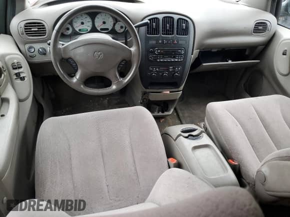 2003 Dodge Caravan SXT с VIN 2D8GP44L43R326840, выставлен на аукционе Copart как лот 43780625 с пробегом 230 803 миль миль и Списание • Salvage title. История ставок и продаж доступна на DreamBid. Изображение 8.