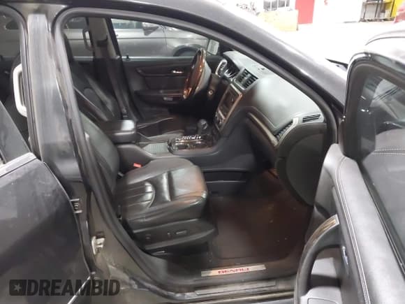 ✅ 2015 GMC Acadia Denali • VIN: 1GKKVTKD7FJ249561 • Lot: 43667229. Listed on IAAI with 141,738 mi. Free auction sales archive from the USA and detailed vehicle history report at DreamBid. Image 5.