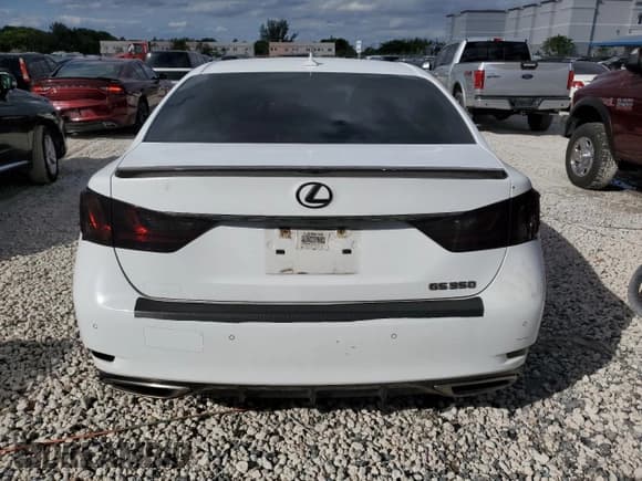 ✅ 2014 Lexus GS 350 • VIN: JTHBE1BLXE5041817 • Lot: 90886105. Wystawiony na Copart z przebiegiem 191 348 mil. Bezpłatny archiwum sprzedaży aukcyjnych z USA i szczegółowy raport historii pojazdu na DreamBid. Zdjęcie 6.