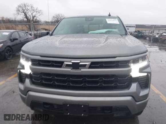 ✅ 2024 Chevrolet Silverado 1500 RST • VIN: 1GCUDEE81RZ388883 • Lot: 40834824. Listed on IAAI with 6,878 mi. Free auction sales archive from the USA and detailed vehicle history report at DreamBid. Image 12.