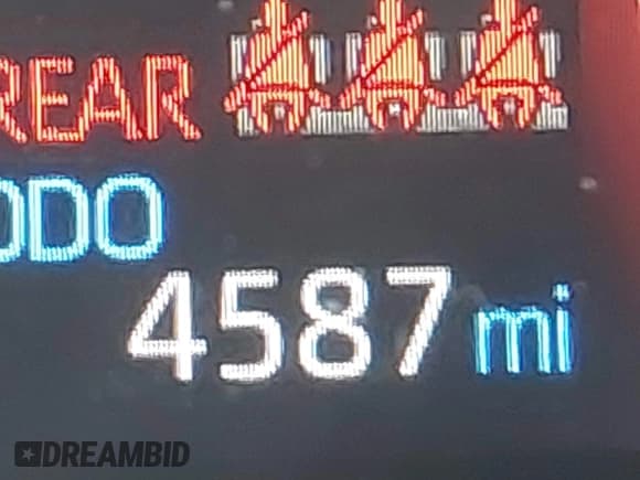 ✅ 2025 Toyota RAV4 XLE Premium • VIN: 2T3A1RFV2SC511881 • Lot: 43503000. Wystawiony na IAAI z przebiegiem 4 587 mil. Bezpłatny archiwum sprzedaży aukcyjnych z USA i szczegółowy raport historii pojazdu na DreamBid. Zdjęcie 15.