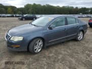 ✅ 2010 Volkswagen Passat Komfort • VIN: WVWJM9AN2AE140384 • Lot: 82783615. Wystawiony na Copart z przebiegiem 172 451 mil. Bezpłatny archiwum sprzedaży aukcyjnych z USA i szczegółowy raport historii pojazdu na DreamBid. Zdjęcie 1.
