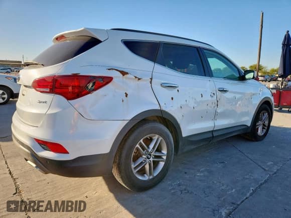 ✅ 2017 Hyundai Santa Fe 2.4L • VIN: 5XYZU3LB8HG410979 • Lot: 90727745. Wystawiony na Copart z przebiegiem 89 970 mil. Bezpłatny archiwum sprzedaży aukcyjnych z USA i szczegółowy raport historii pojazdu na DreamBid. Zdjęcie 3.