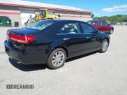 ✅ 2010 Lincoln MKZ • VIN: 3LNHL2JC5AR654679 • Lot: 42803848. Wystawiony na IAAI z przebiegiem 133 862 mil. Bezpłatny archiwum sprzedaży aukcyjnych z USA i szczegółowy raport historii pojazdu na DreamBid. Zdjęcie 4.