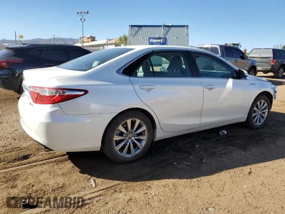 ✅ 2017 Toyota Camry Hybrid XLE • VIN: 4T1BD1FK3HU213763 • Lot: 82701725. Listed on Copart with 72,828 mi. Free auction sales archive from the USA and detailed vehicle history report at DreamBid. Image 3.