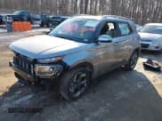 ✅ 2024 Hyundai Venue SEL • VIN: KMHRC8A31RU334335 • Lot: 41393828. Listed on IAAI with 3,771 mi. Free auction sales archive from the USA and detailed vehicle history report at DreamBid. Image 17.