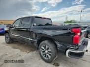 ✅ 2023 Chevrolet Silverado 1500 LT • VIN: 2GCUDDED1P1101524 • Лот: 70425395. Опубликован ранее на Copart с пробегом 88 027 миль. Бесплатный доступ к архиву аукционных продаж из США и подробный отчёт об истории автомобиля на DreamBid. Изображение 2.