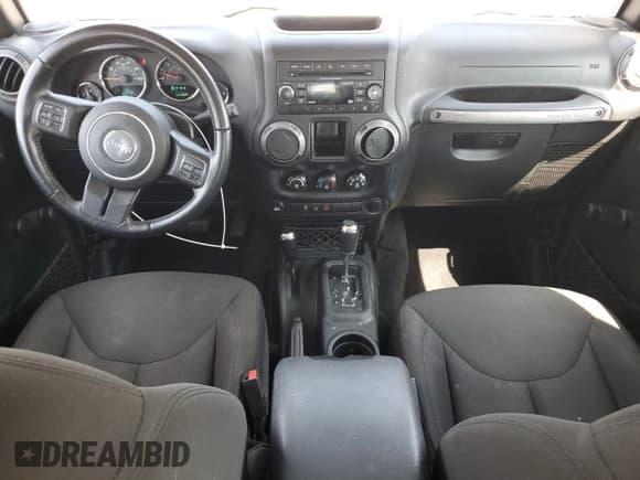 ✅ 2017 Jeep Wrangler Sport • VIN: 1C4AJWAG4HL722176 • Лот: 65481345. Опубликован ранее на Copart с пробегом 72 492 миль. Бесплатный доступ к архиву аукционных продаж из США и подробный отчёт об истории автомобиля на DreamBid. Изображение 8.